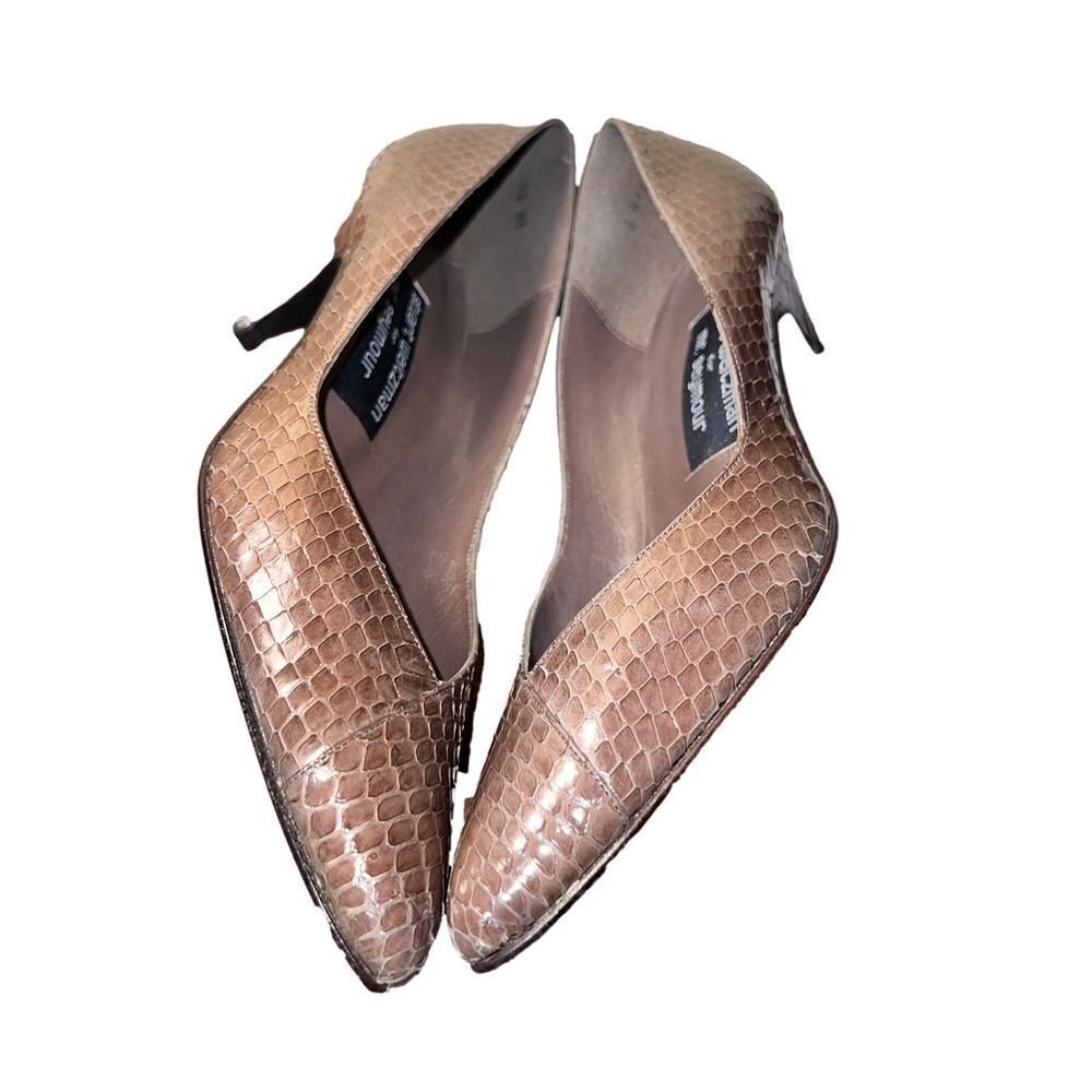 Women's Stuart Weitzman Heels, Brown, 8.5 - Picture 6 of 7
